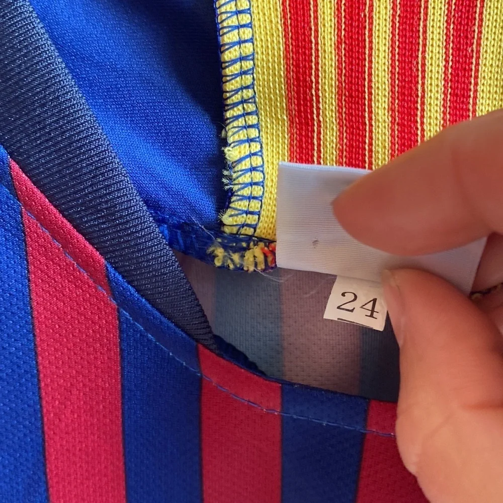 👻 soccer jersey Kids Replica Kit/Costume - Picture 5 of 9